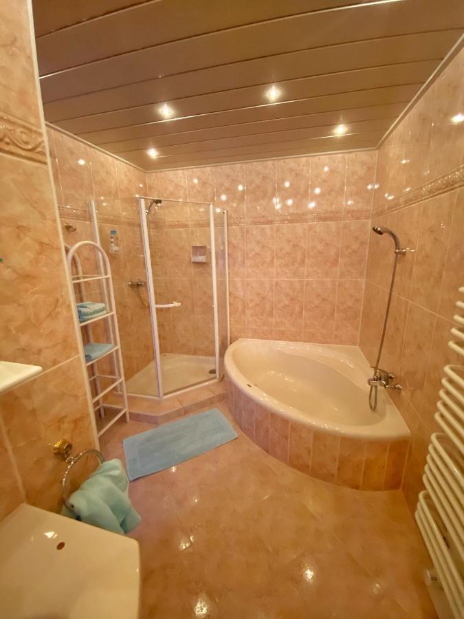 Ferienhaus Schaller Am Galsterberg 普鲁格恩 外观 照片